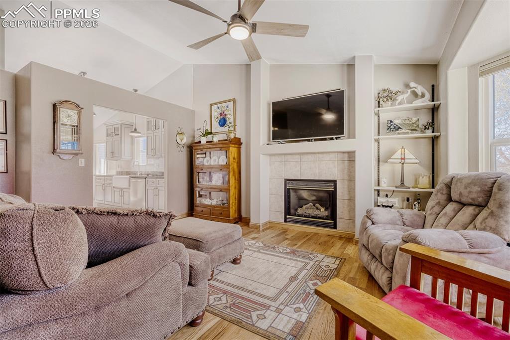 Image 3 of 31: Cozy Fireplace and Spacious Vaulted Ceilings 