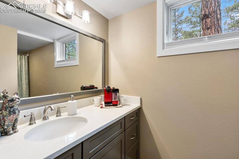 Image 33 of 47: Private bathroom and bedroom suite for your guest!