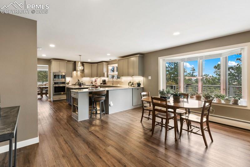 Image 5 of 47: Kitchen, nook, and family room!