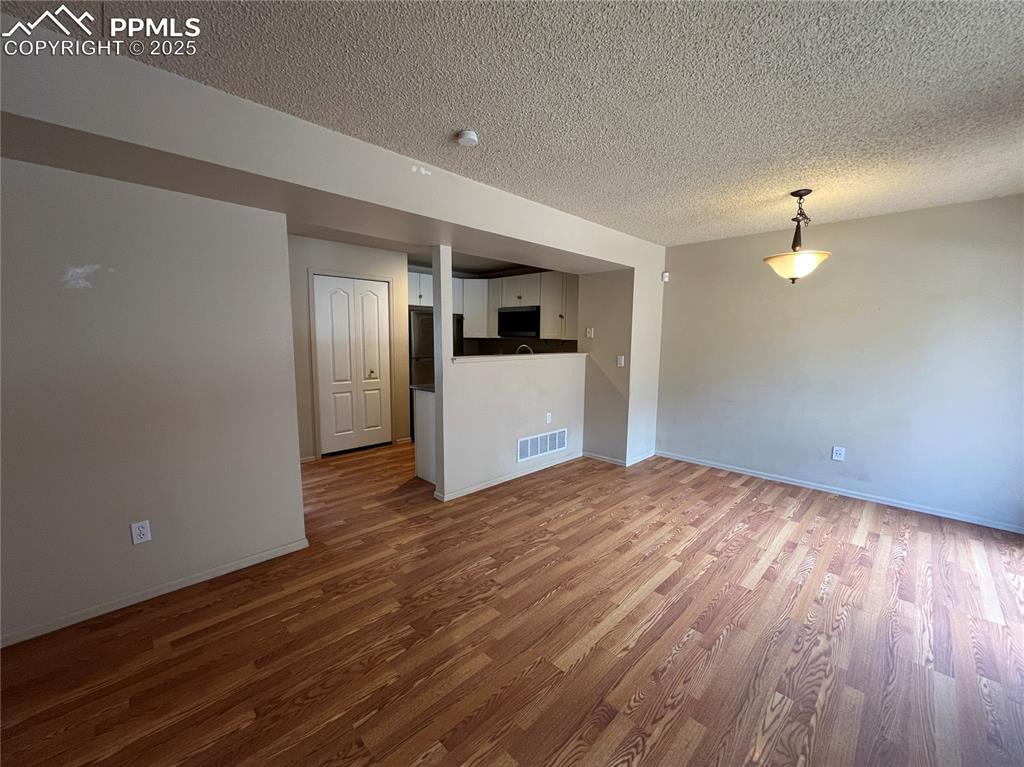 Image 9 of 28: Living Room