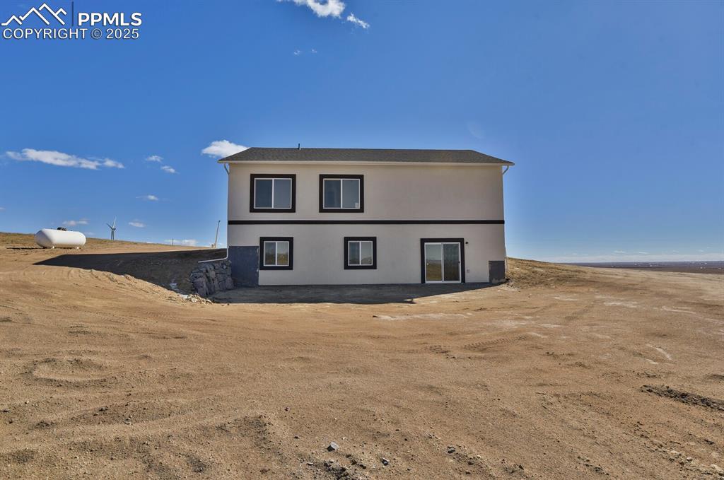 Image 39 of 48: Back of Structure