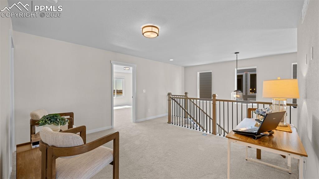 Image 28 of 42: Loft