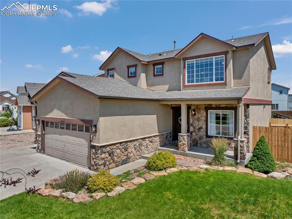 Image 2 of 40: Front of Structure