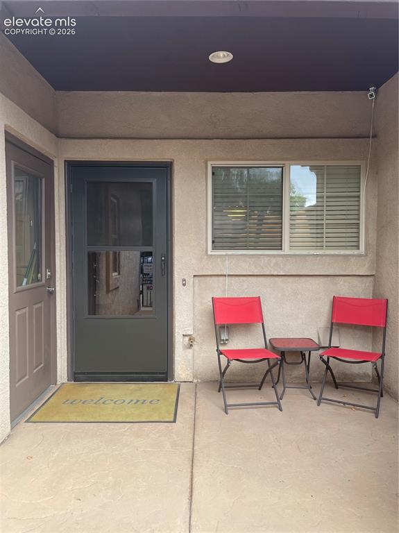 Caption: Entry