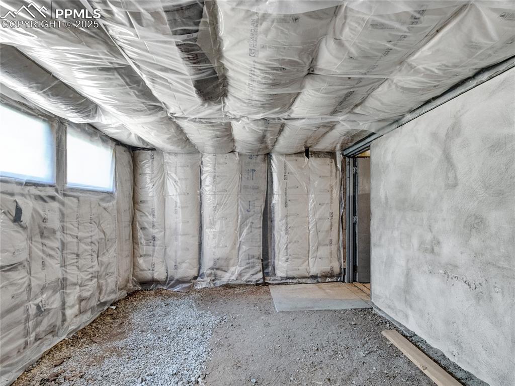 Image 23 of 43: Lots of storage in this well insulated area