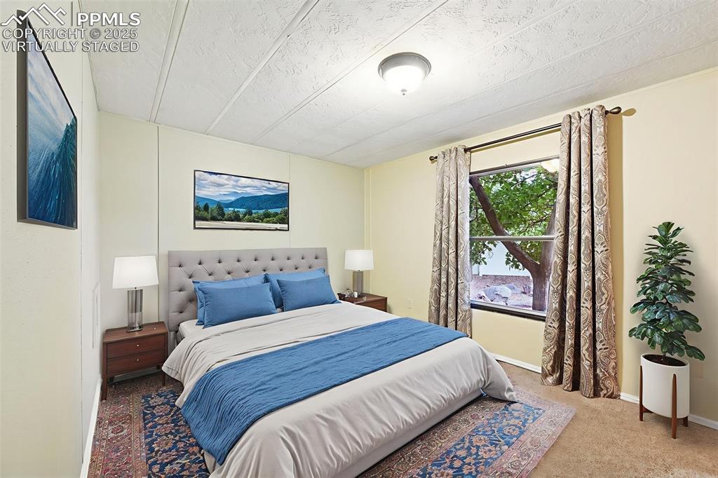 Image 23 of 50: Virtually Staged