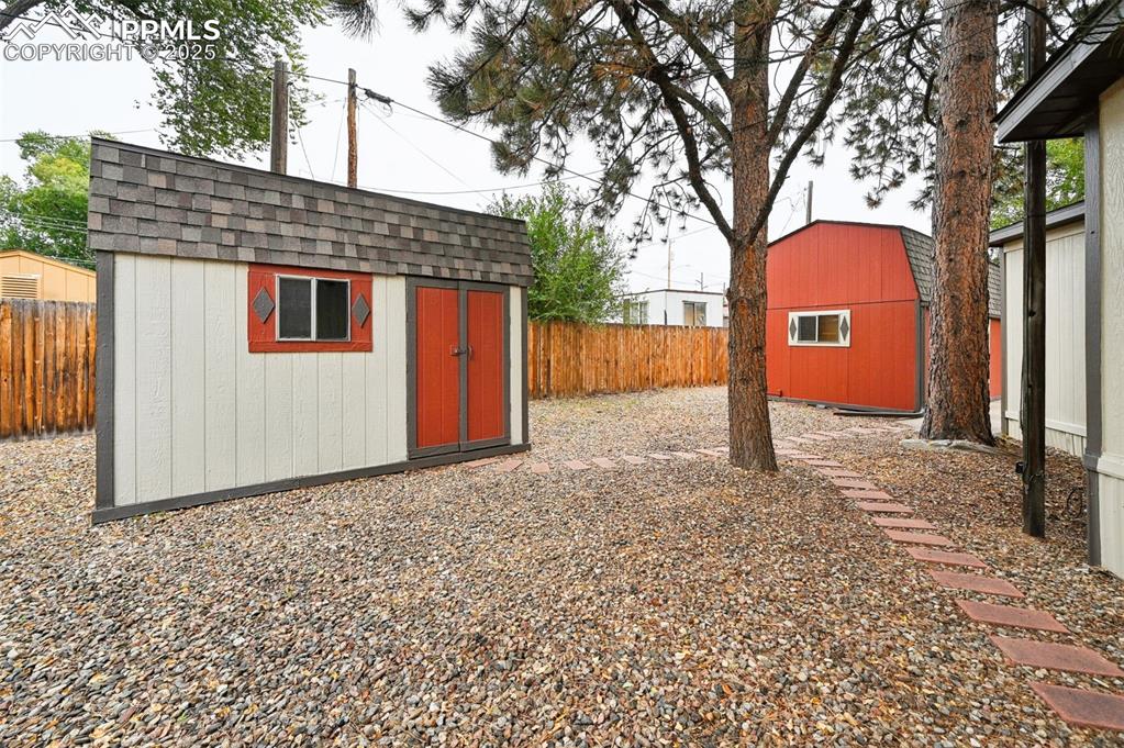 Image 3 of 50: Out Buildings