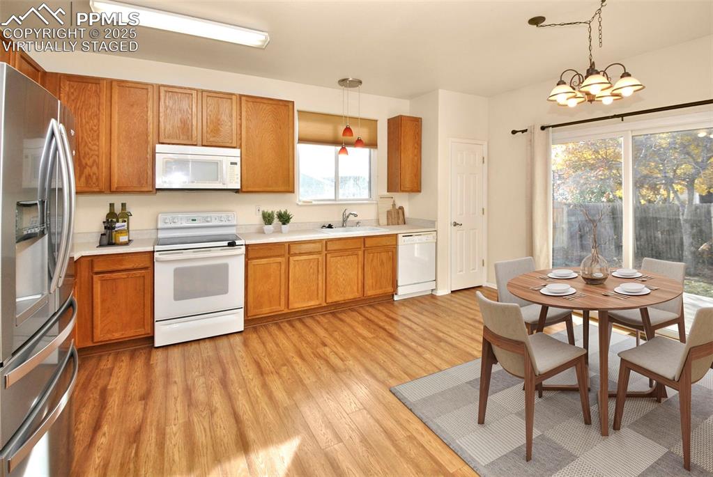 Image 7 of 27: Virtually Staged