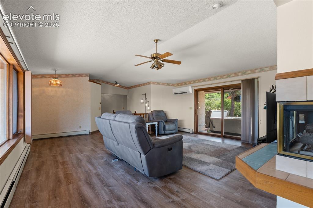 Image 9 of 30: Living Room