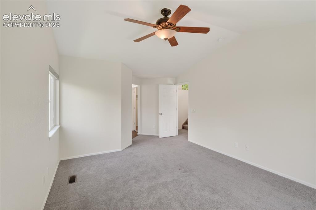 Image 6 of 28: Bedroom