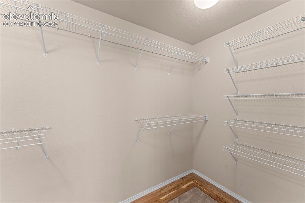 Image 20 of 39: Closet