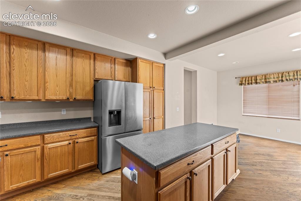 Image 6 of 39: Kitchen