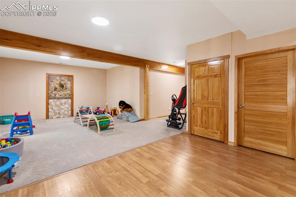 Image 18 of 40: Game Room