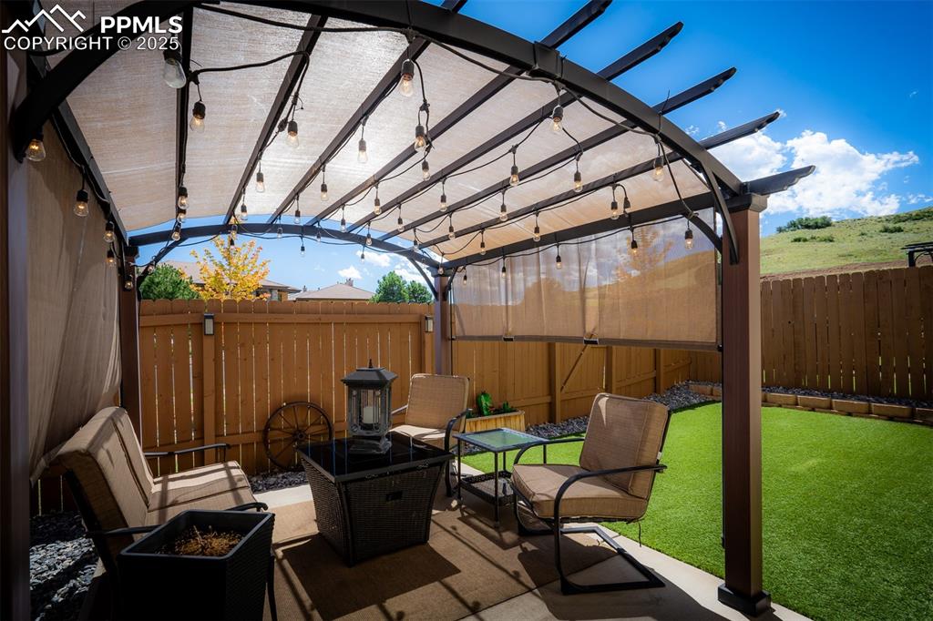 Image 13 of 47: Patio