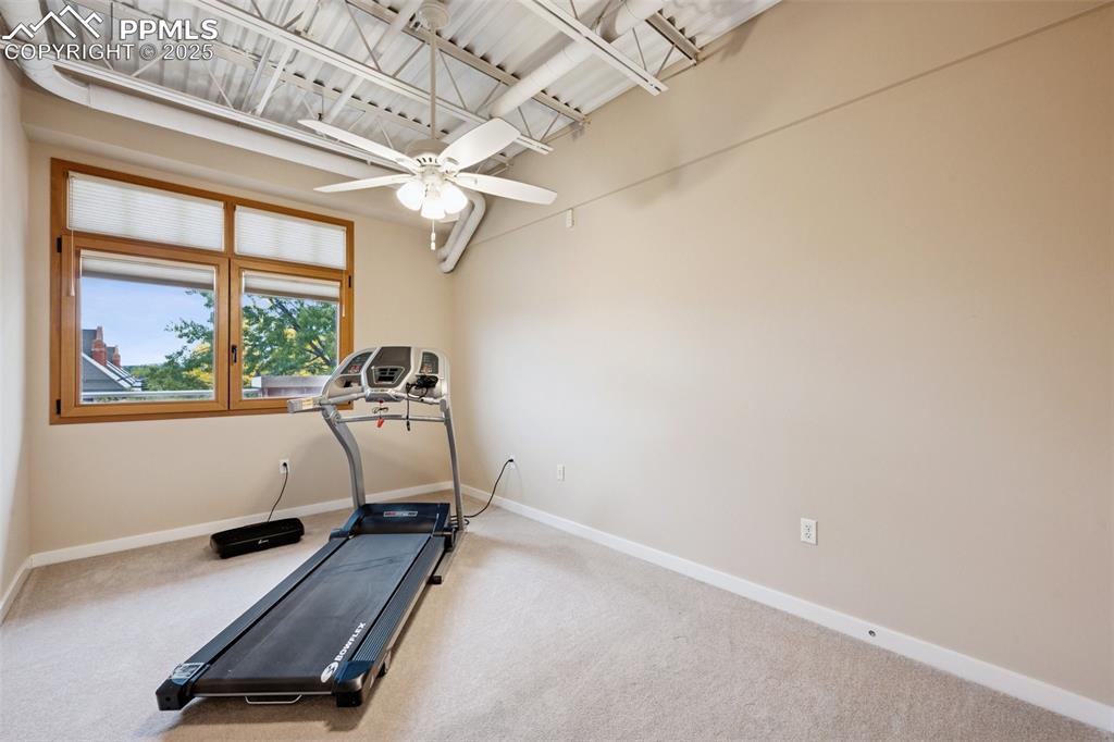 Image 17 of 35: Exercise Room