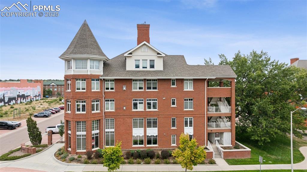 Image 24 of 35: Front of Structure