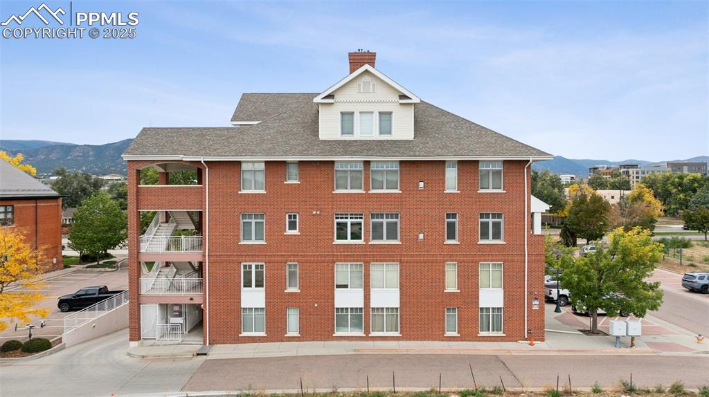 Image 26 of 35: Front of Structure