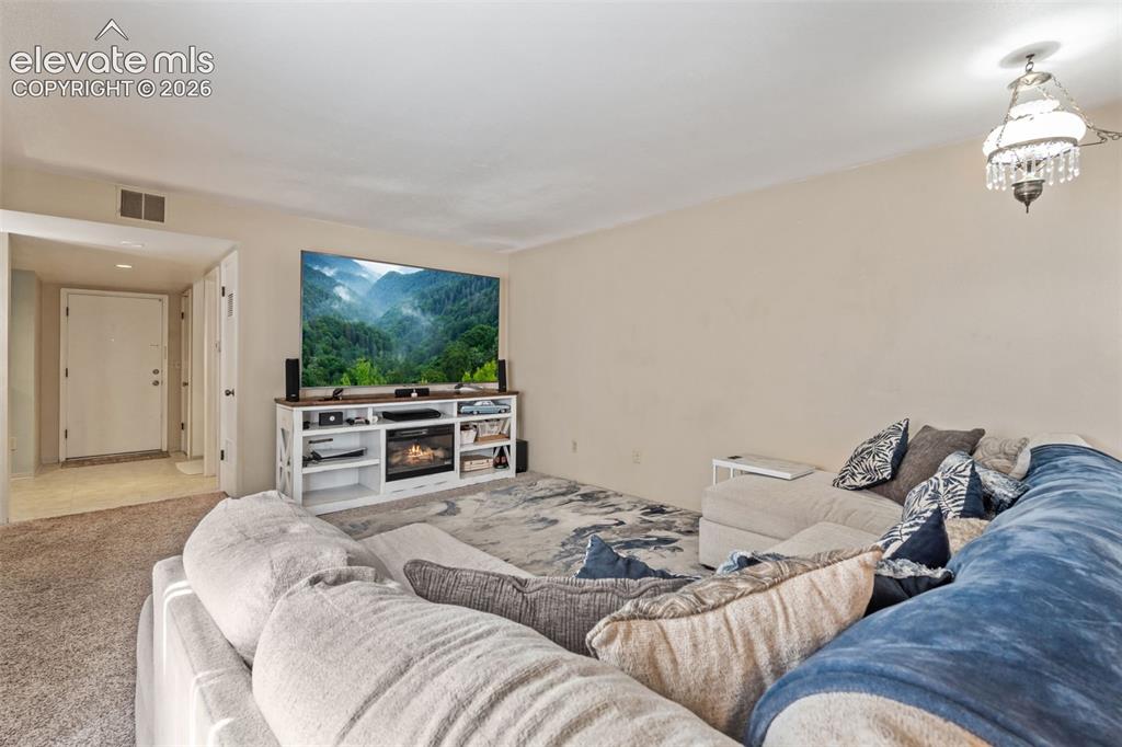 Image 10 of 40: Living Room