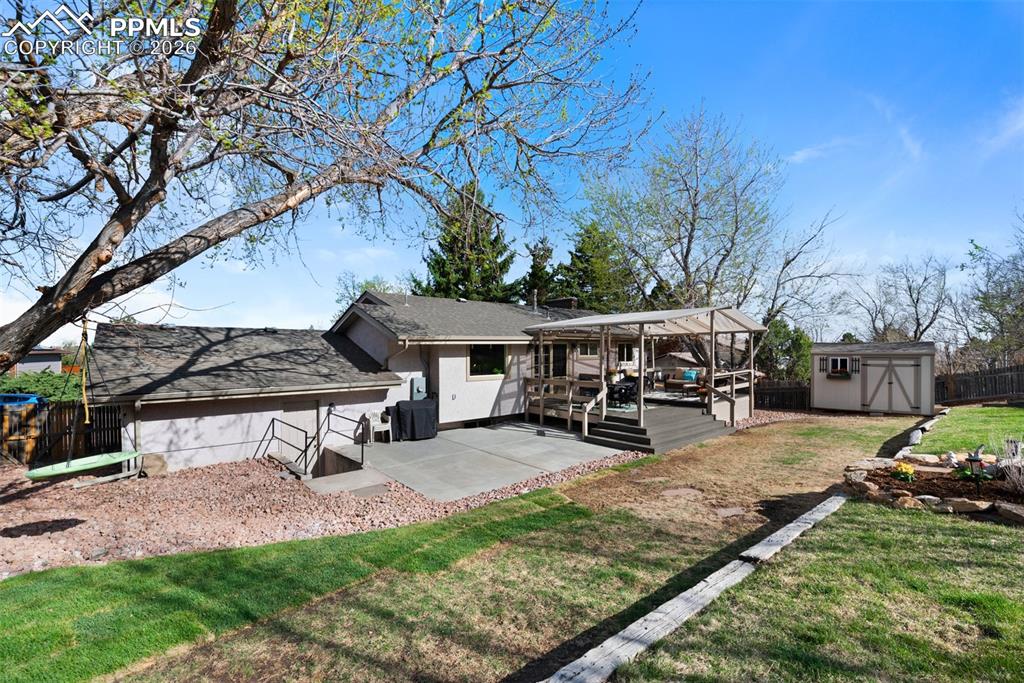 Image 47 of 50: Back of Structure