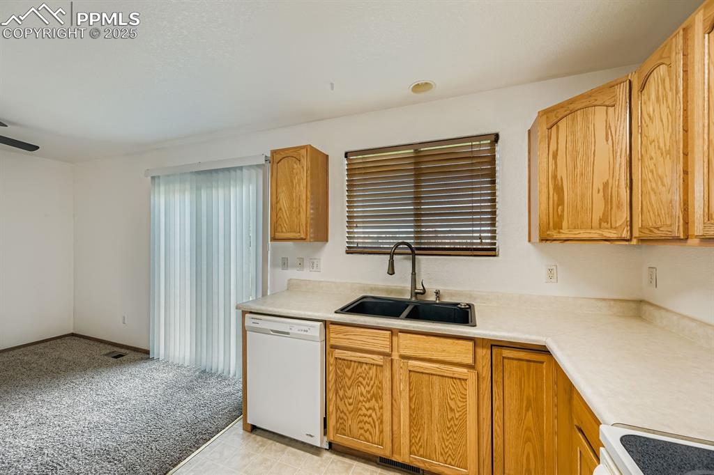 Image 11 of 43: bright and airy