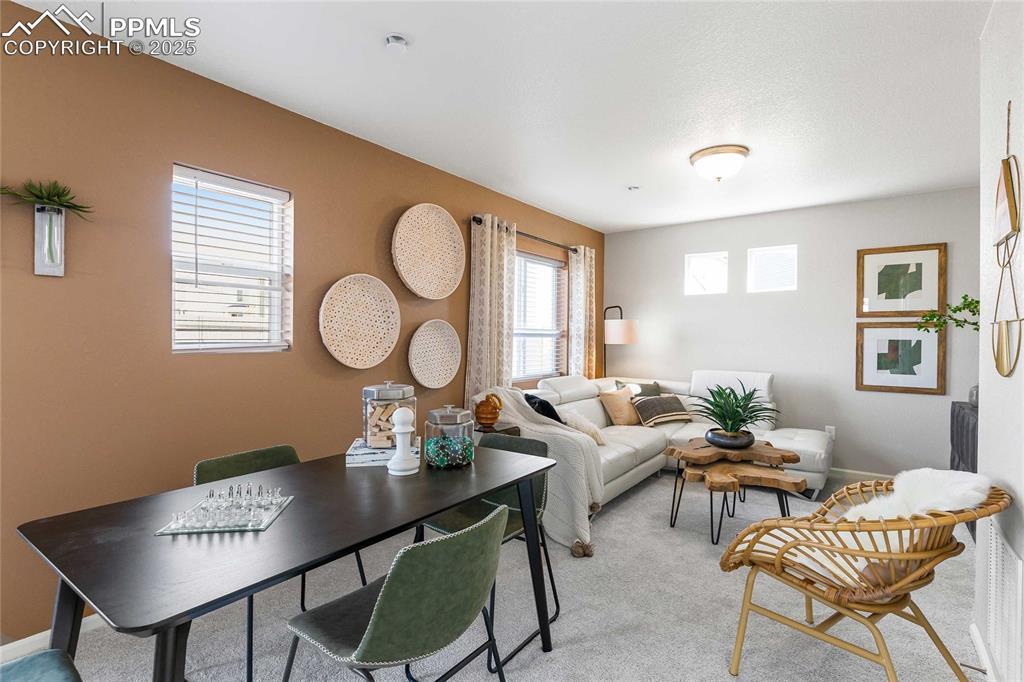 Image 5 of 25: Photos of model home