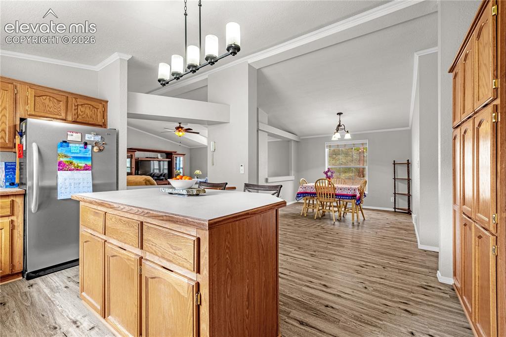 Image 10 of 36: Kitchen