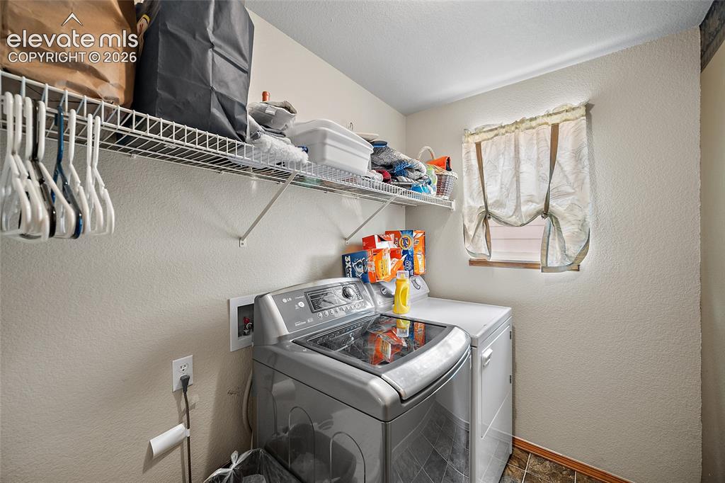Image 16 of 41: Laundry