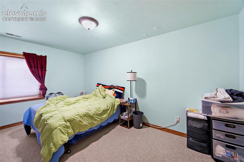Image 36 of 41: Bedroom
