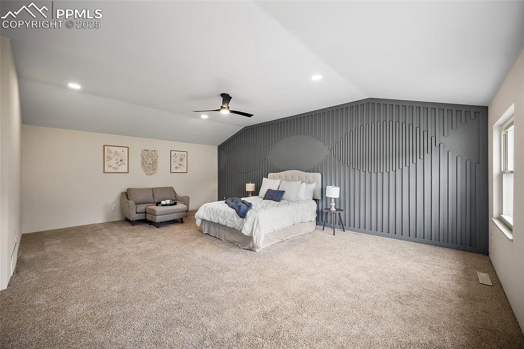 Image 16 of 45: Master Bedroom