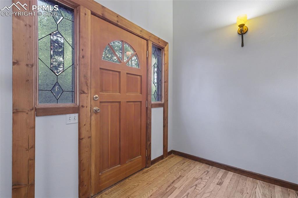 Image 2 of 50: Entry