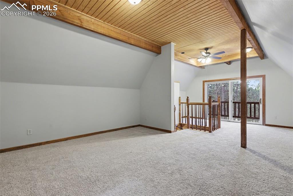 Image 20 of 50: Bedroom