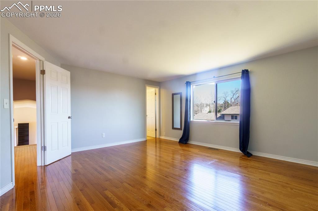 Image 16 of 25: Primary Bedroom