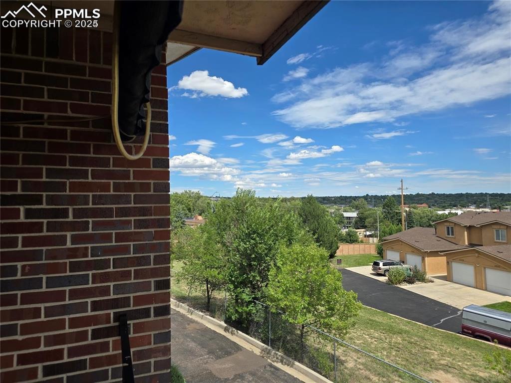 Image 11 of 18: View of balcony