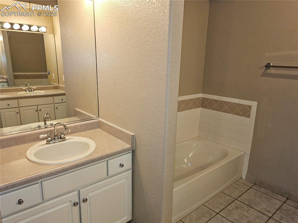 Image 26 of 42: Master Bathroom
