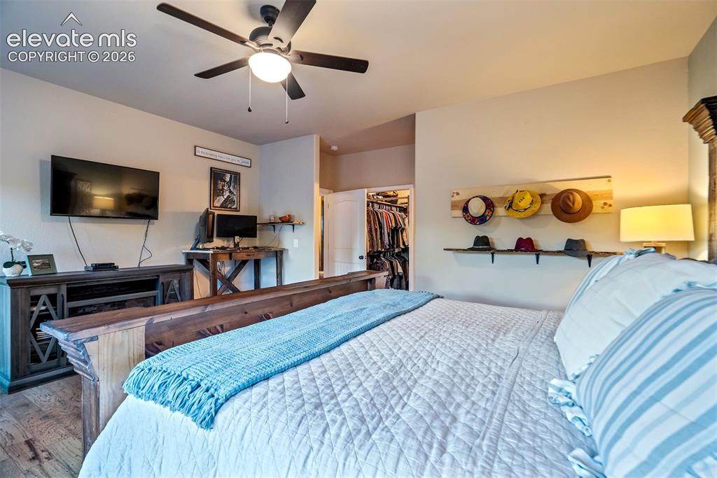 Image 19 of 50: Master Bedroom