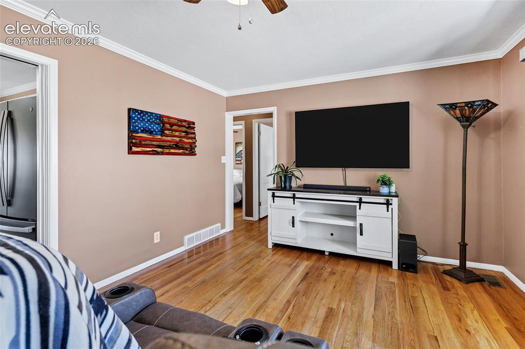 Image 6 of 29: Living Room