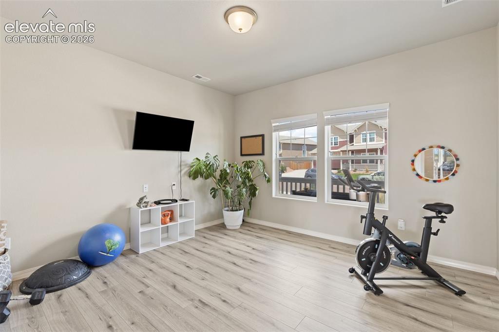 Image 16 of 35: Exercise Room