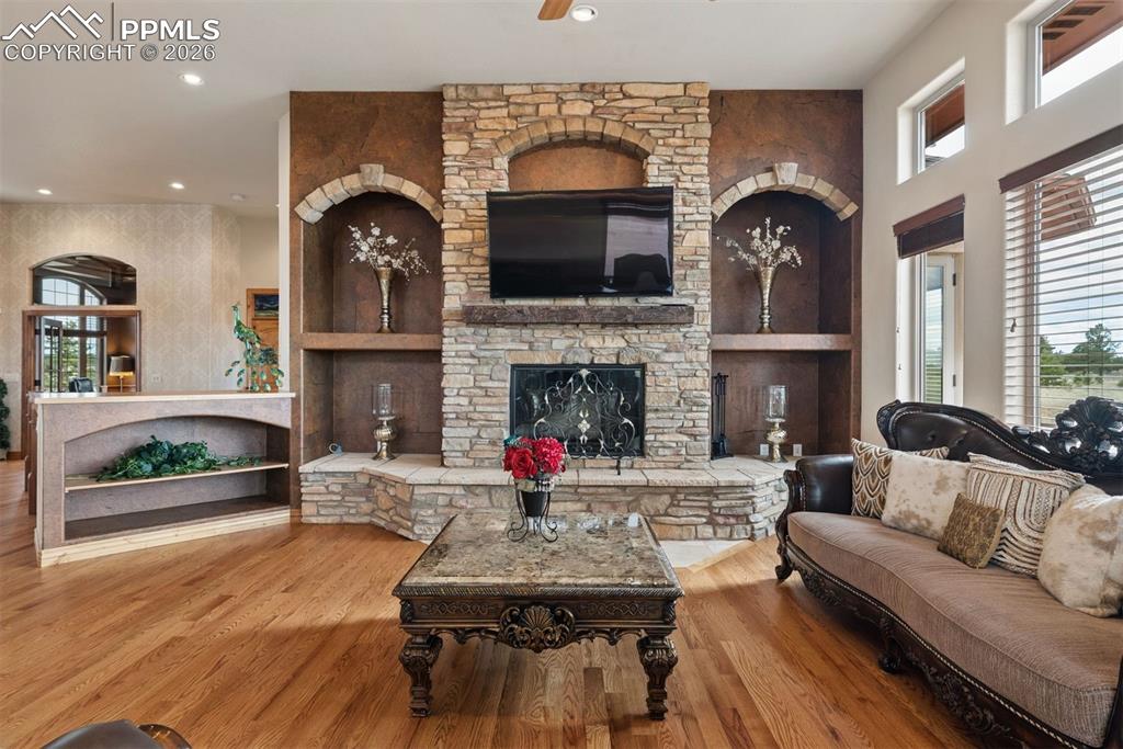 Image 11 of 49: New Supplement