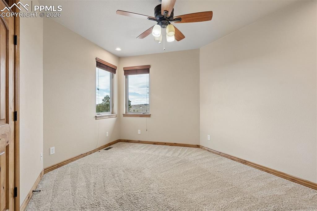 Image 30 of 49: Office