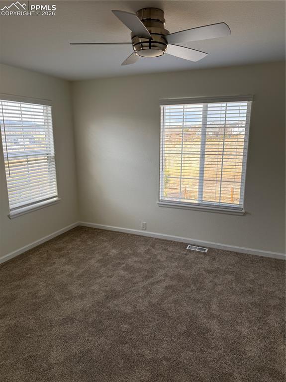 Image 6 of 31: Bedroom