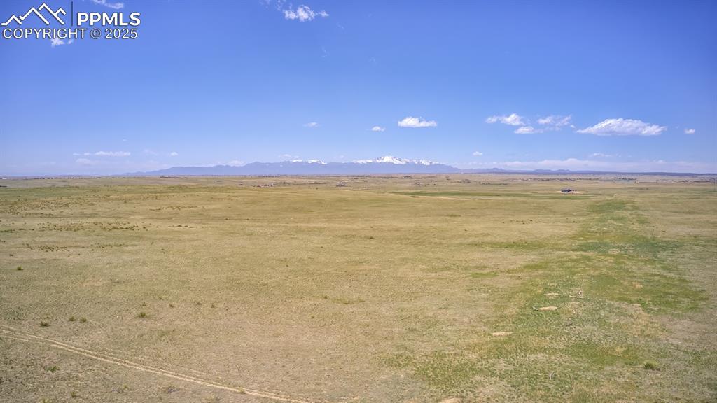 Image 13 of 14: View