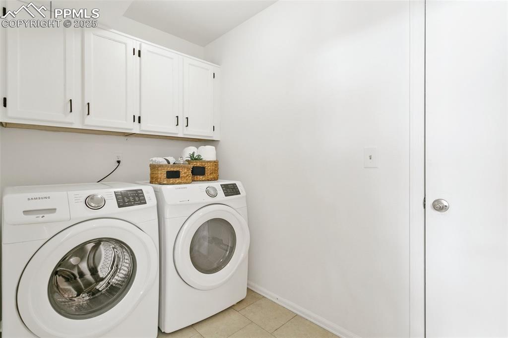 Image 17 of 47: Laundry