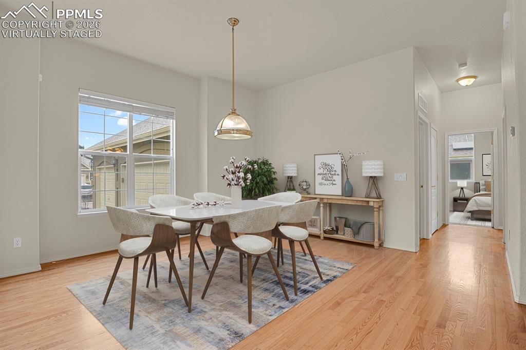 Image 5 of 36: Virtually staged