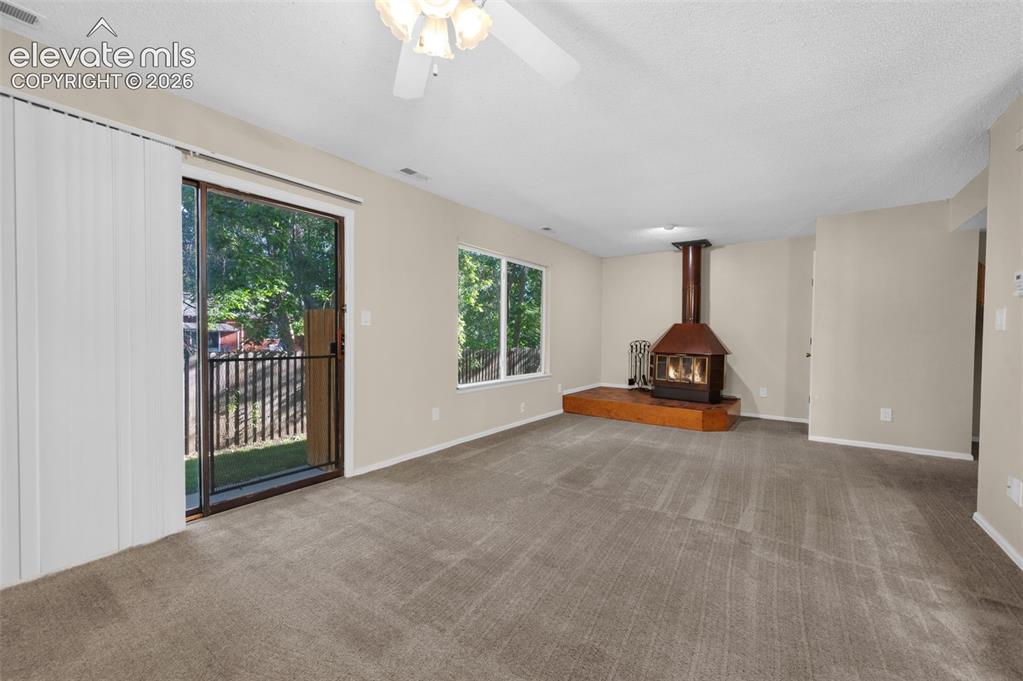 Image 9 of 33: Living Room