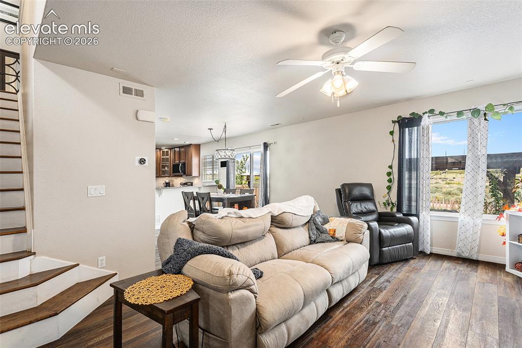 Image 6 of 27: Living Room