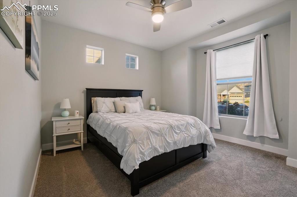 Image 18 of 42: Bedroom