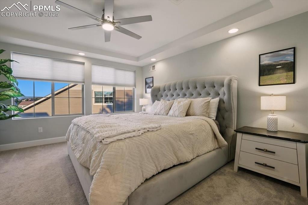 Image 20 of 42: Bedroom