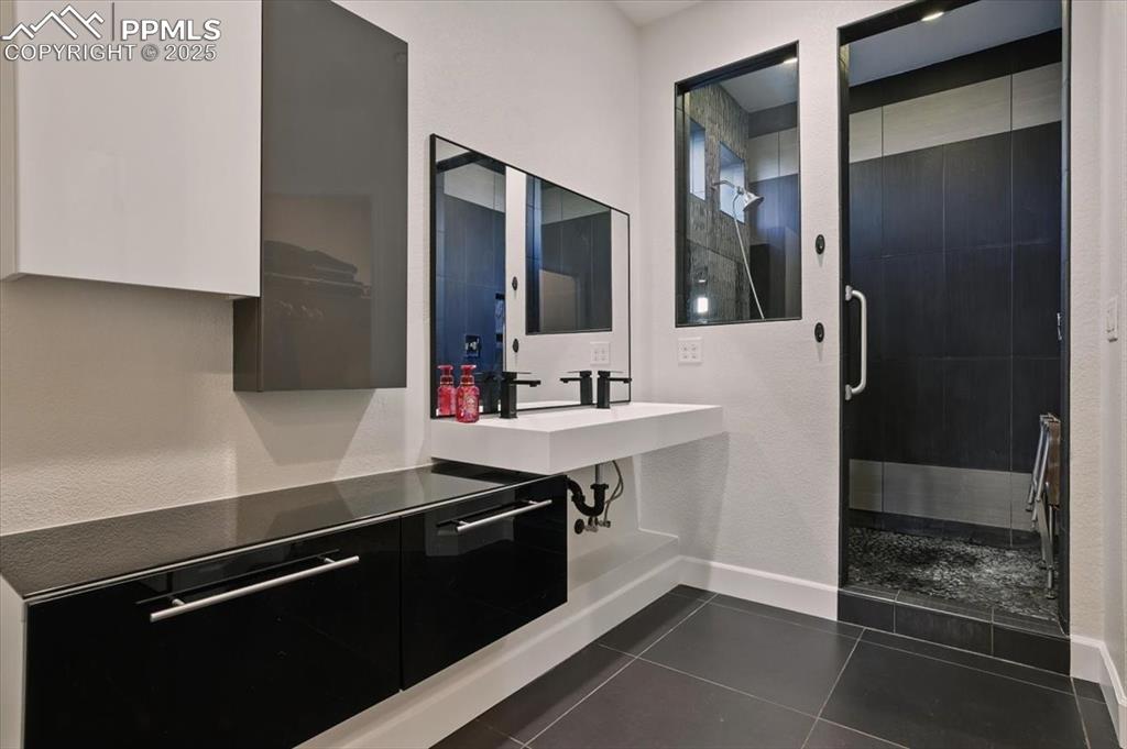 Image 30 of 42: Master Bathroom