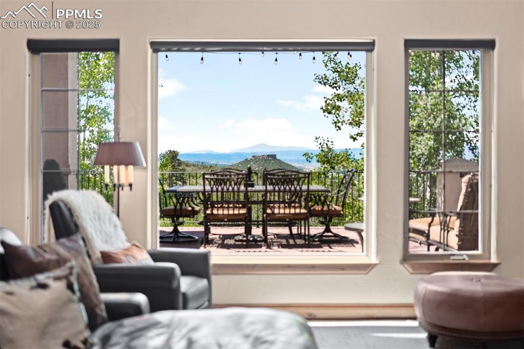 Image 6 of 47: Prime spot high on the hill offering uninterrupted panoramic views of Castl