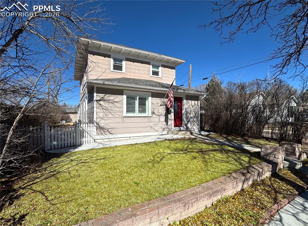 Image 2 of 38: Back of Structure